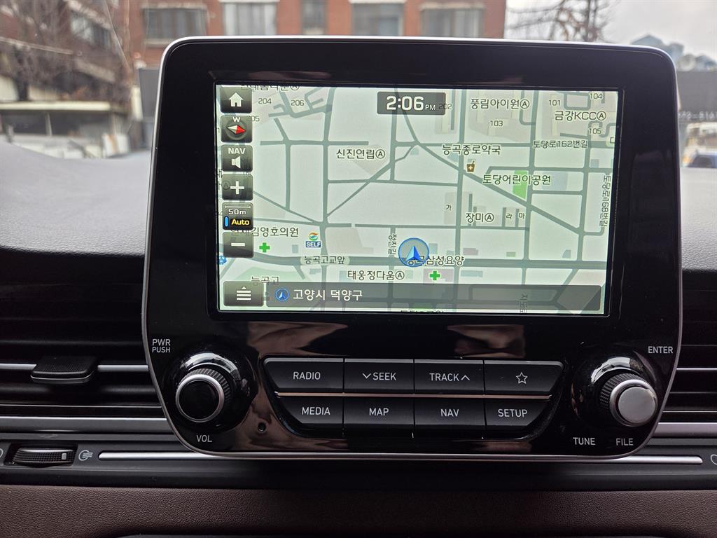 HYUNDAI Starex - Vista 7