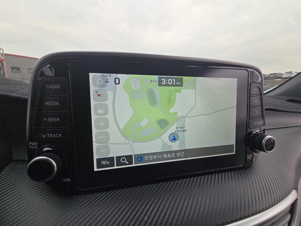 HYUNDAI Tucson 2019 Gris - Importación desde Corea - HF Imports Iquique - Foto 18