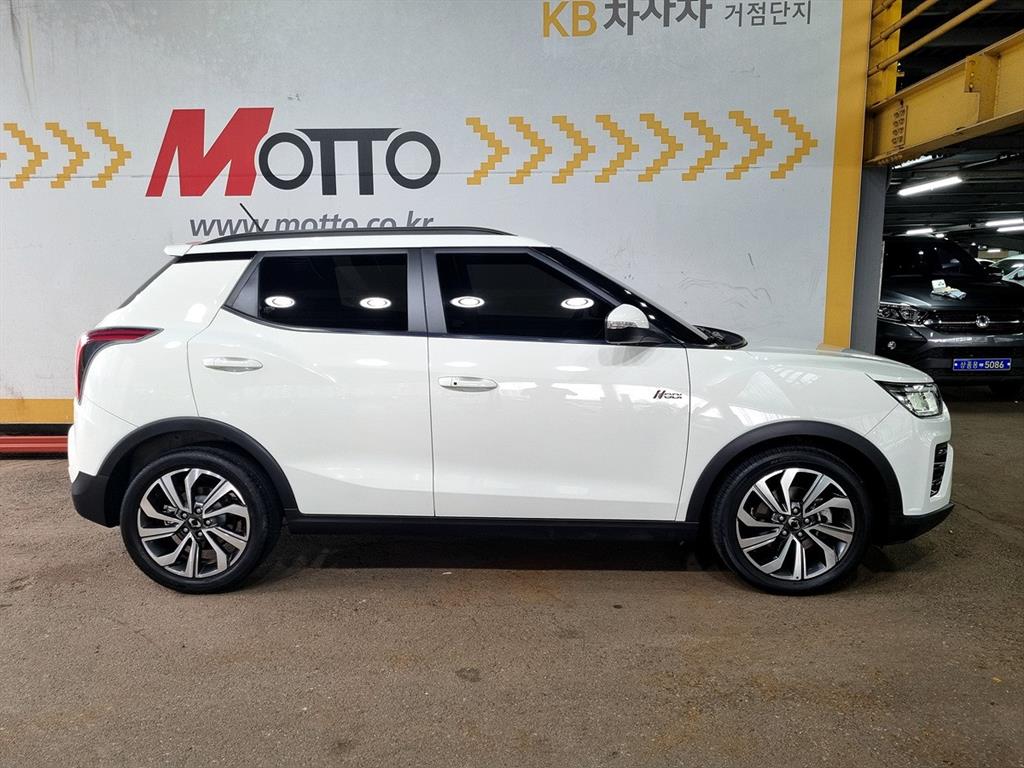 Ssangyong Tivoli - Vista 4