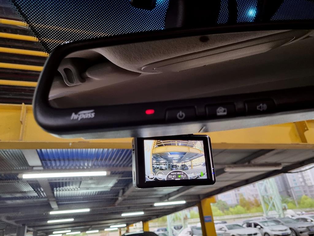 Ssangyong Tivoli - Vista 10