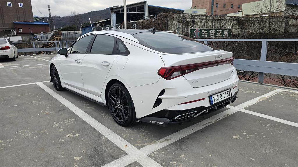 KIA K5 - Vista 6