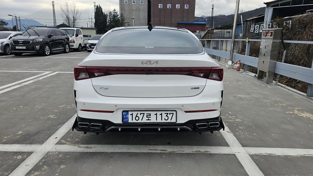 KIA K5 - Vista 5