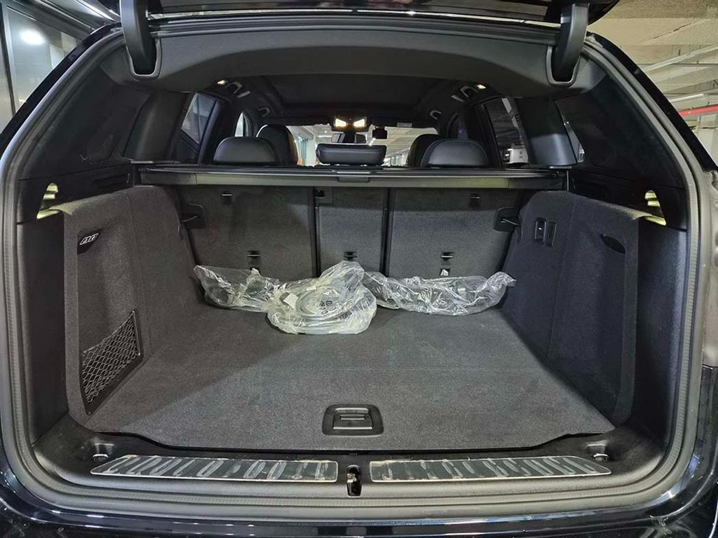 BMW iX3 2025 Negro - Importación desde Corea - HF Imports Iquique - Foto 18