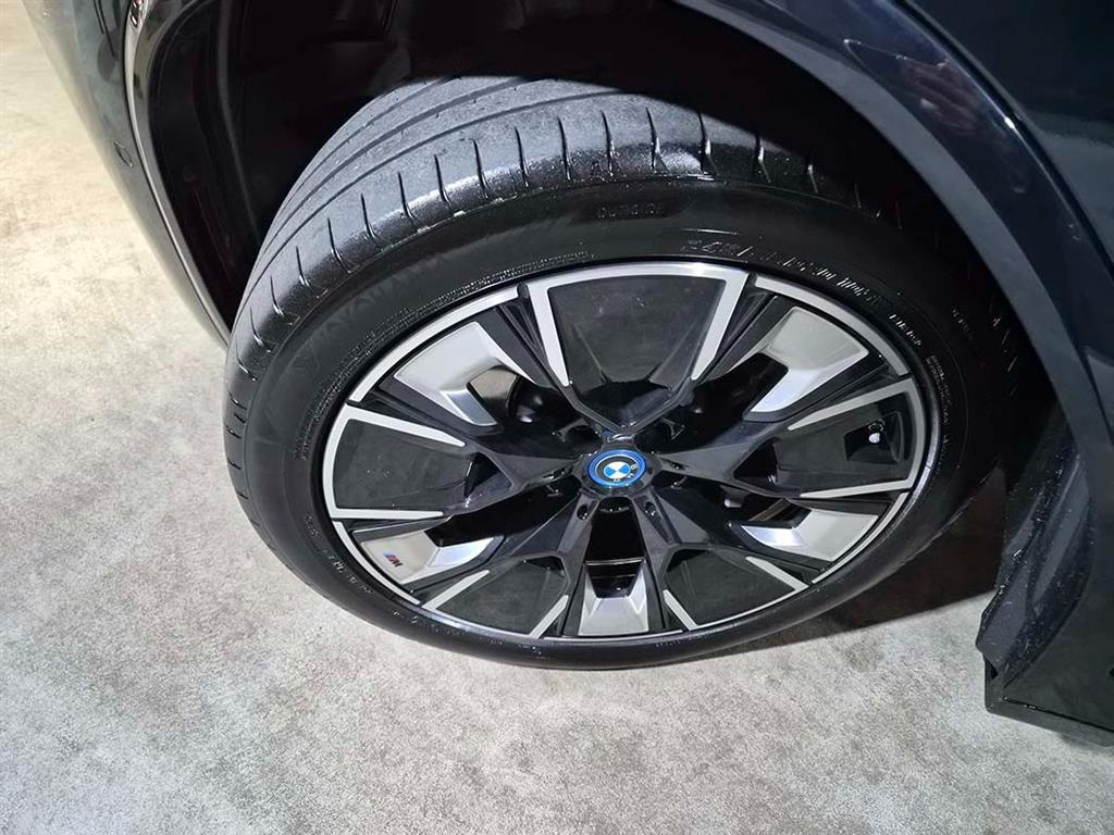 BMW iX3 2025 Negro - Importación desde Corea - HF Imports Iquique - Foto 20