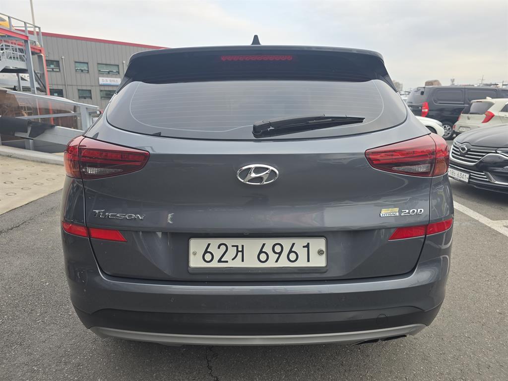 HYUNDAI Tucson - Vista 6