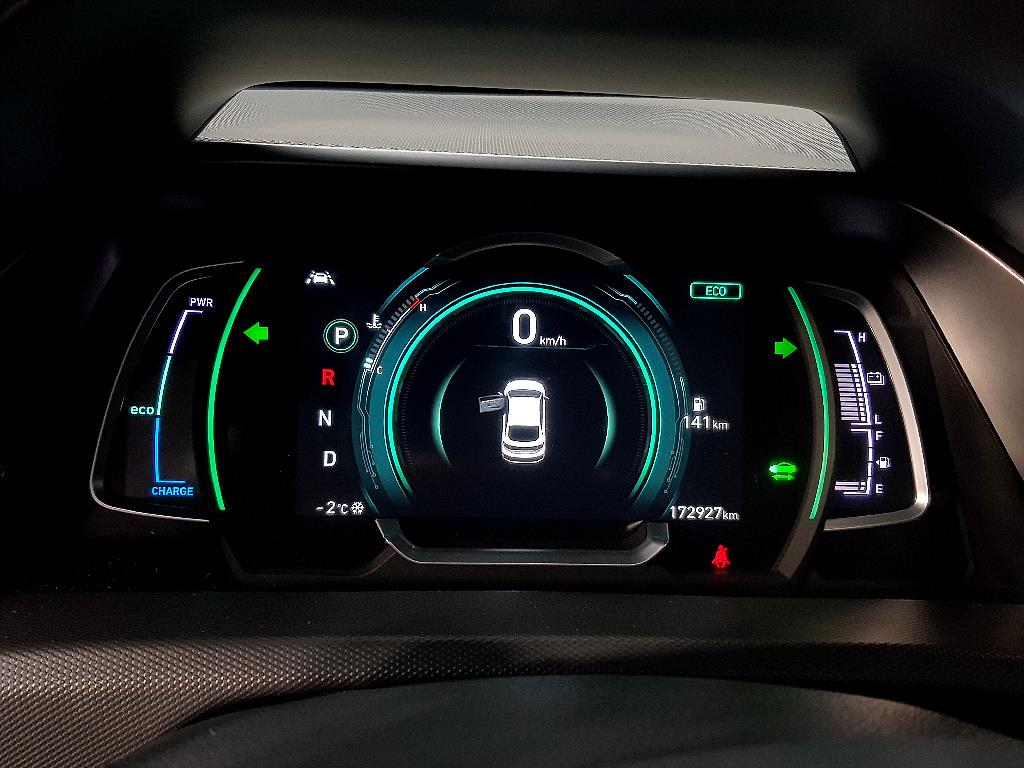 HYUNDAI Ioniq - Vista 7