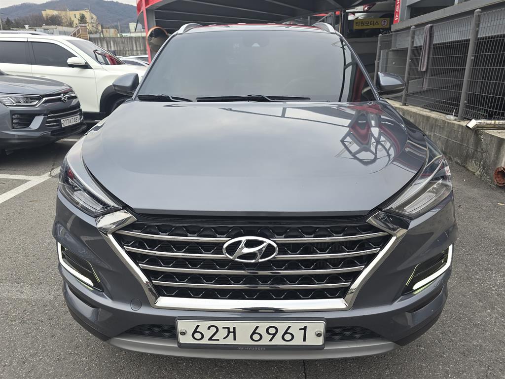 HYUNDAI Tucson 2019 Gris - Importación desde Corea - HF Imports Iquique - Foto 1