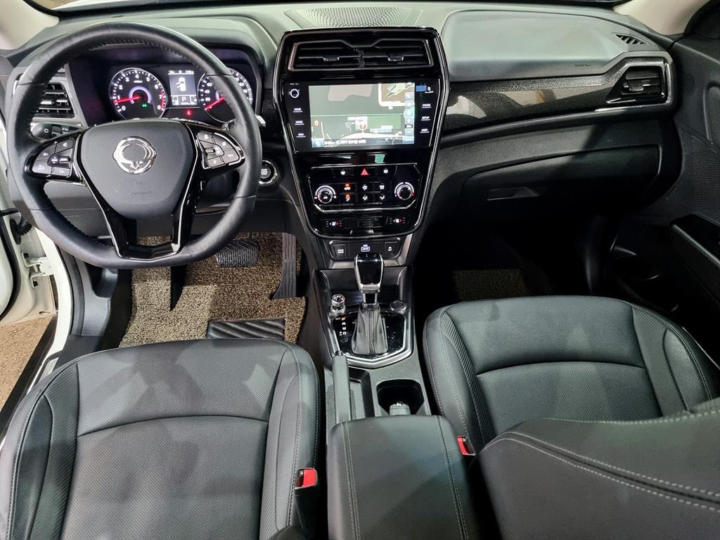 Ssangyong Tivoli 2019 Blanco - Importación desde Corea - HF Imports Iquique - Foto 14