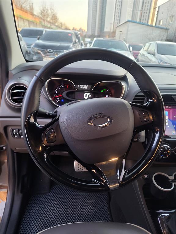 SAMSUNG QM3 - Vista 6