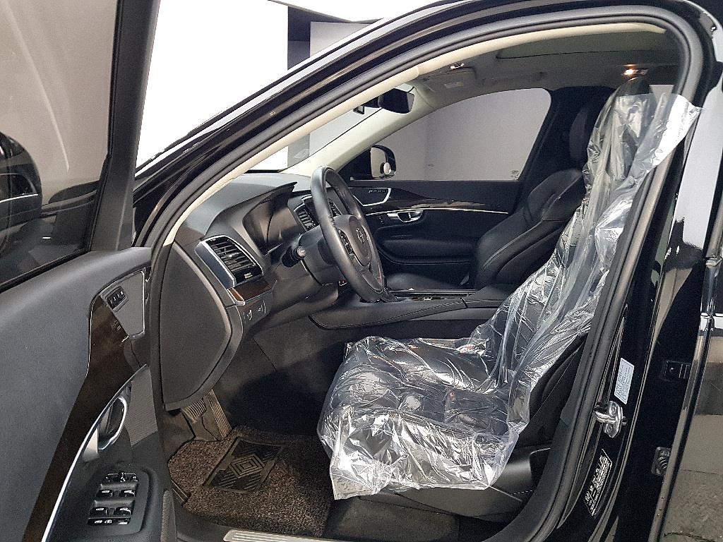 Volvo XC90 - Vista 8