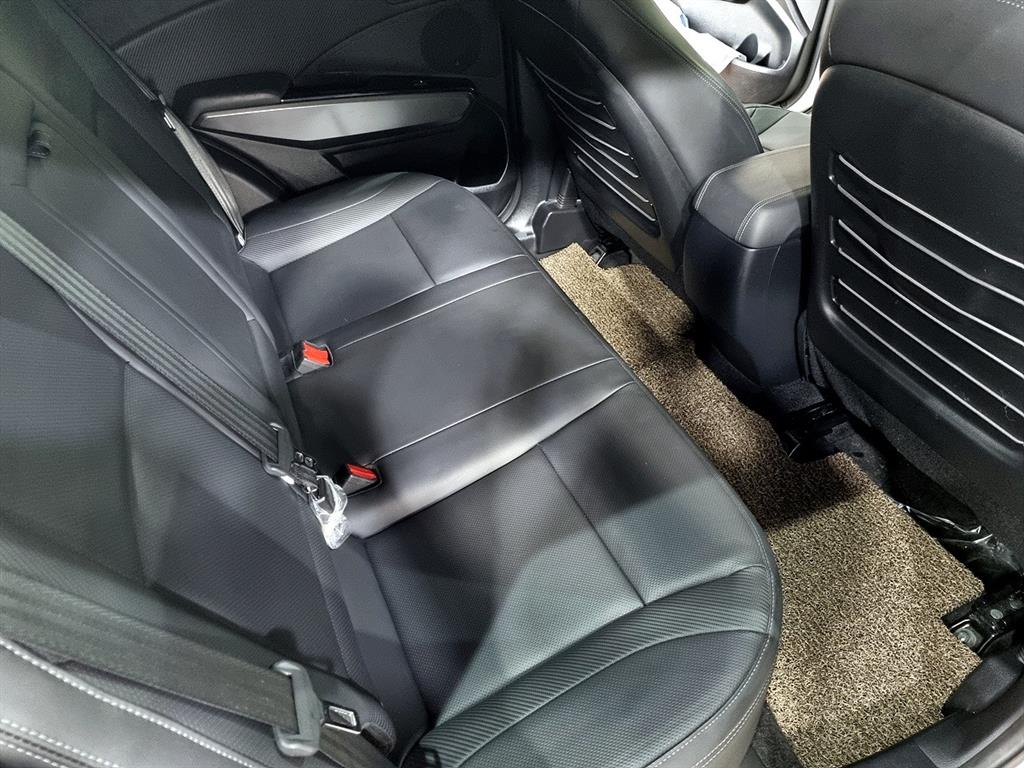 Ssangyong Tivoli 2019 Blanco - Importación desde Corea - HF Imports Iquique - Foto 16