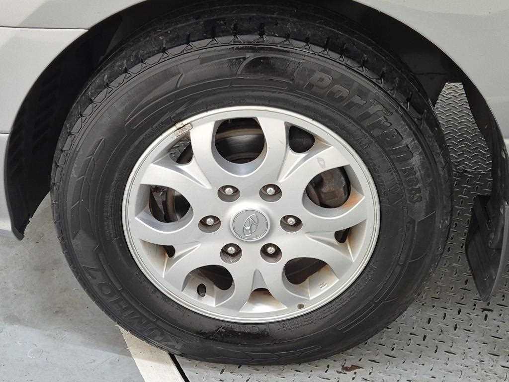 HYUNDAI Starex 2014 Gris - Importación desde Corea - HF Imports Iquique - Foto 19