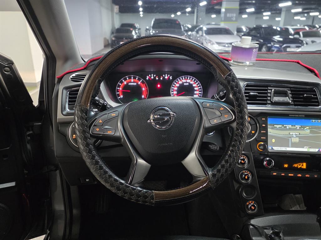 Ssangyong Korando - Vista 7