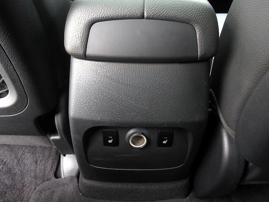 KIA Sorento - Vista 9