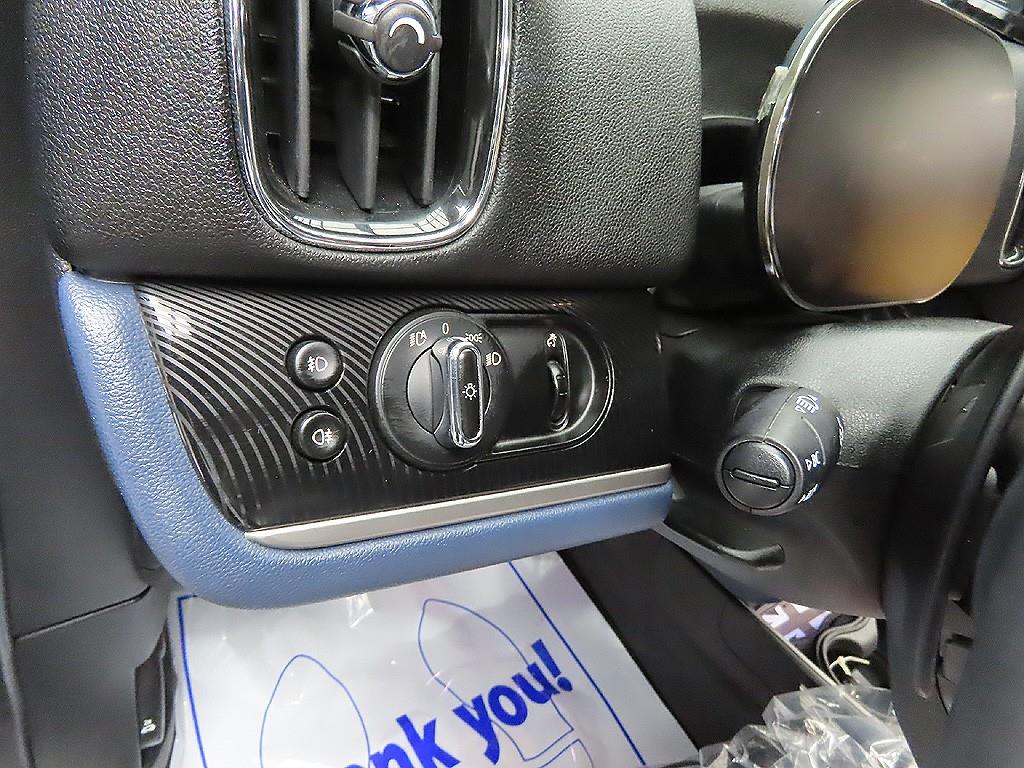 Mini Countryman 2023 Azul - Importación desde Corea - HF Imports Iquique - Foto 13