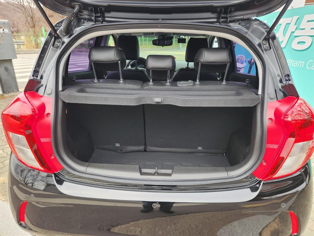 Chevrolet Spark - Vista 5