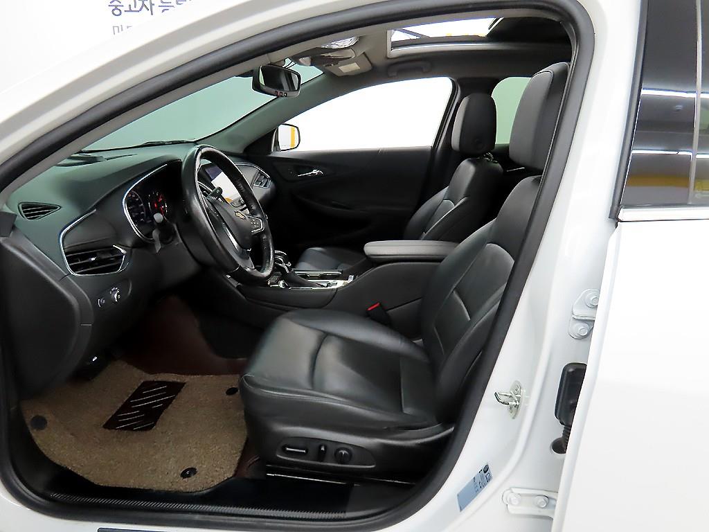 Chevrolet Malibu - Vista 5