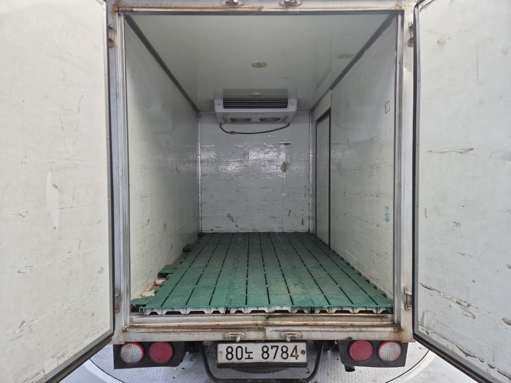 Small Truck Freezer Box(High Deck) 2018 Blanco - Importación desde Corea - HF Imports Iquique - Foto 14