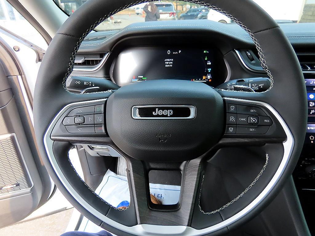 Jeep Cherokee - Vista 7