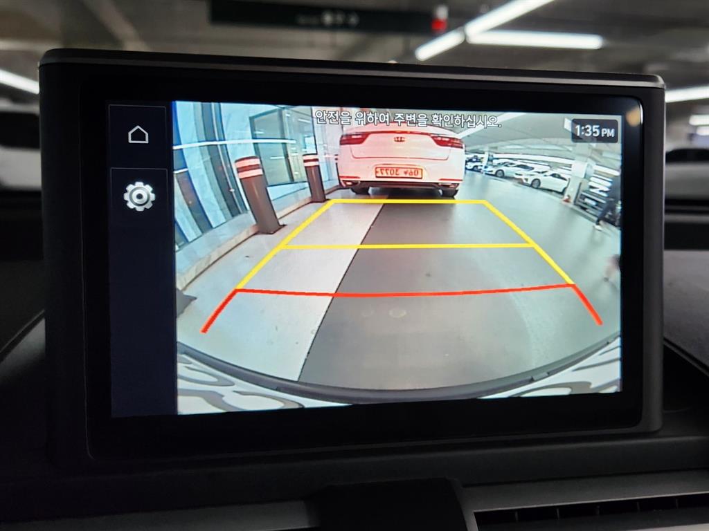 HYUNDAI Casper - Vista 8