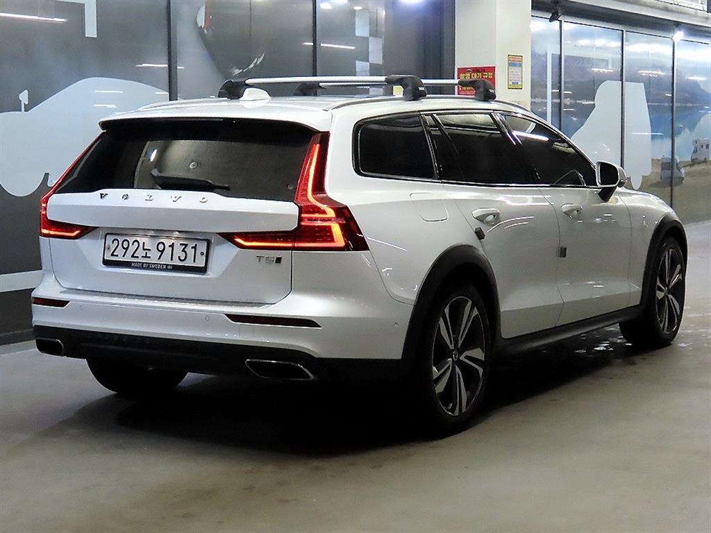 Volvo V60 - Vista 4