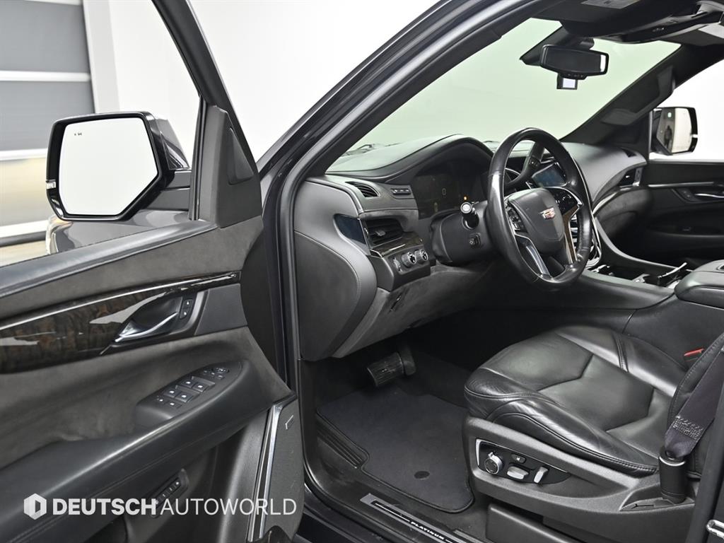 Cadillac Escalade - Vista 11