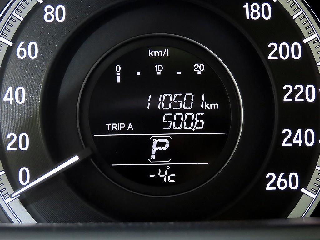 Honda Accord - Vista 8