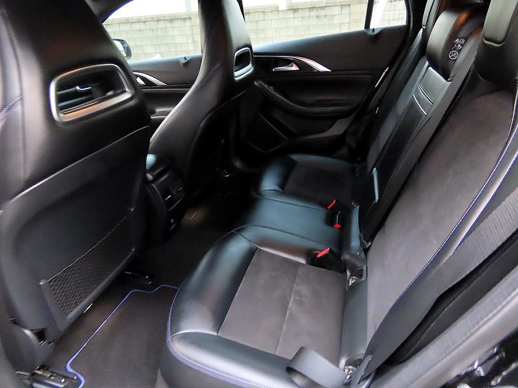 Infiniti Q - Vista 6