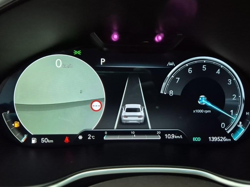 Genesis G80 - Vista 6