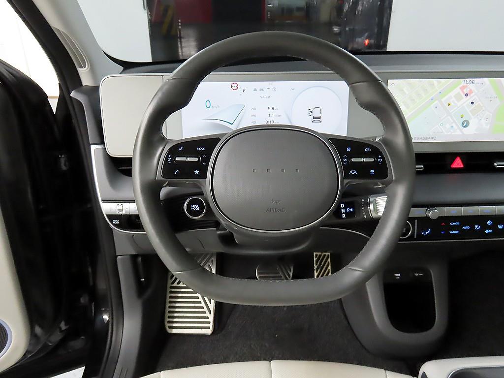 HYUNDAI Ioniq 5 - Vista 9