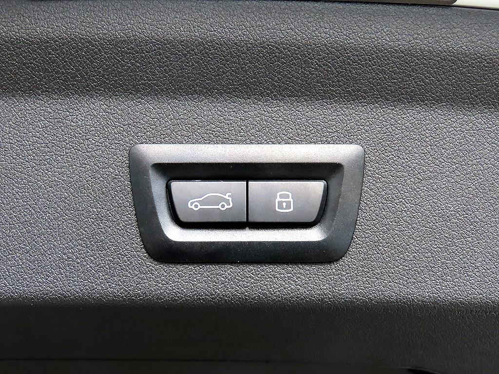 BMW 1 series 2024 Blanco - Importación desde Corea - HF Imports Iquique - Foto 18