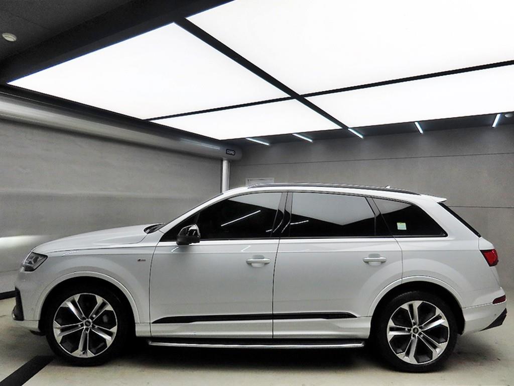 Audi Q7 - Vista 4