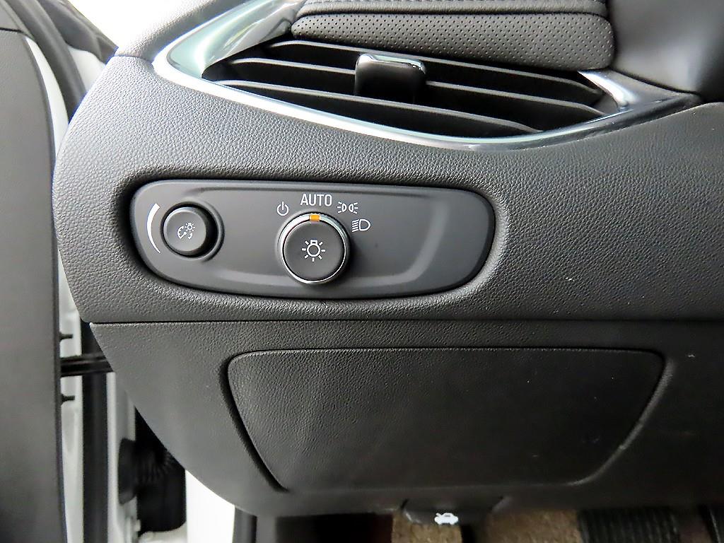 Chevrolet Malibu 2022 - Importación desde Corea - HF Imports Iquique - Foto 13