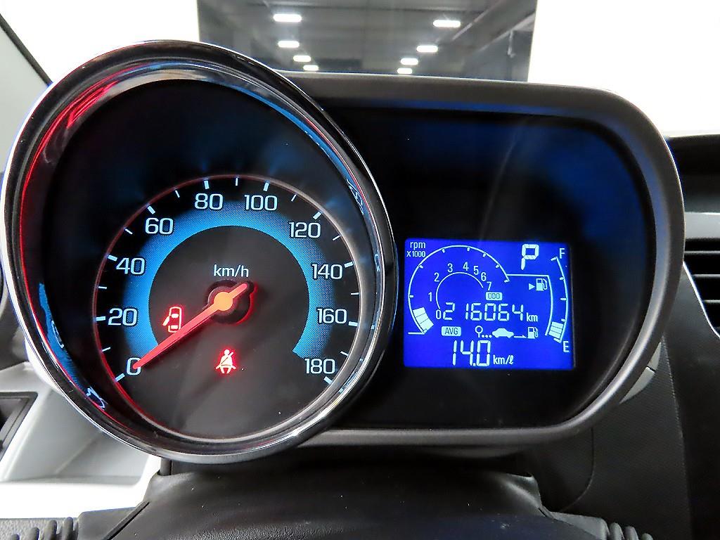 Chevrolet Spark - Vista 8