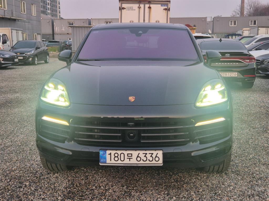 Porsche Cayenne - Vista 2
