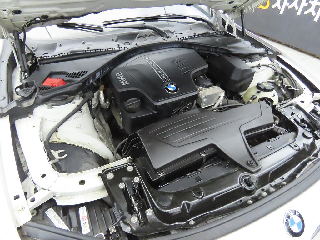 BMW 3 series 2015 Blanco - Importación desde Corea - HF Imports Iquique - Foto 19