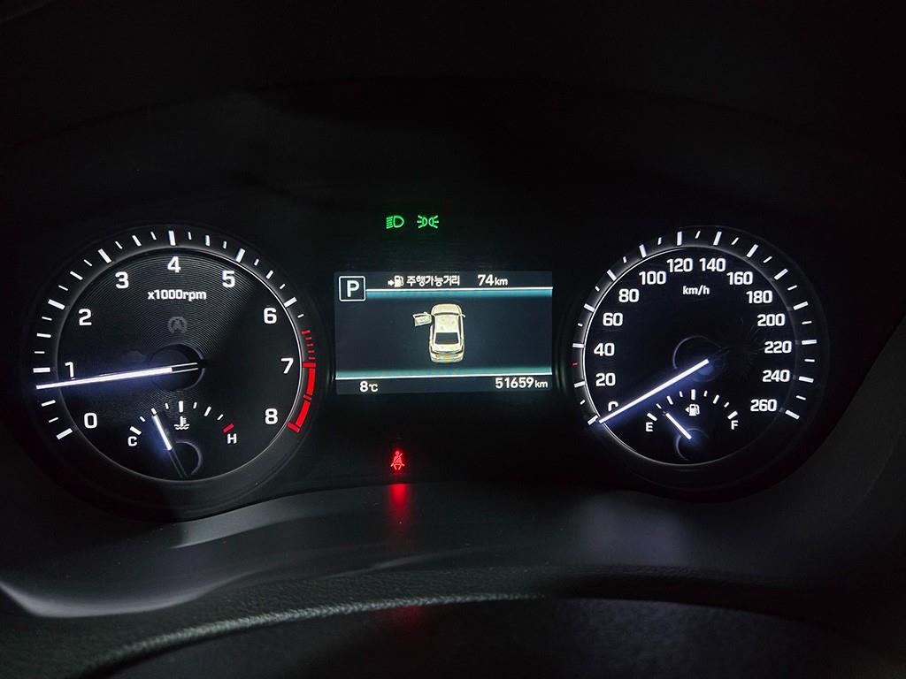 Genesis G80 - Vista 9