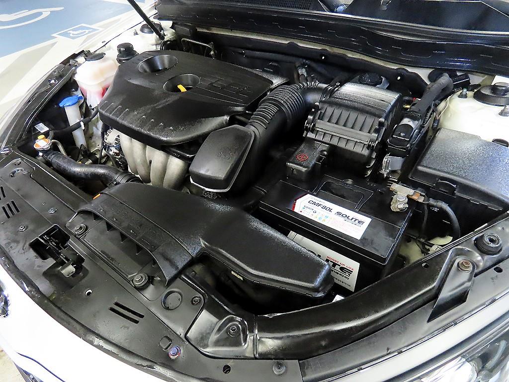 KIA K5 2012 Blanco - Importación desde Corea - HF Imports Iquique - Foto 19