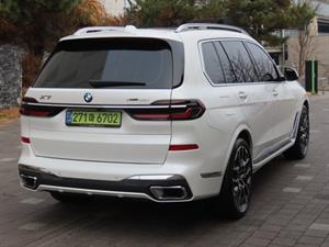 BMW X7 - Vista 6