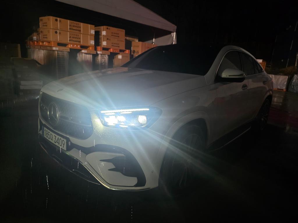 Mercedes Benz GLE Class - Vista 2