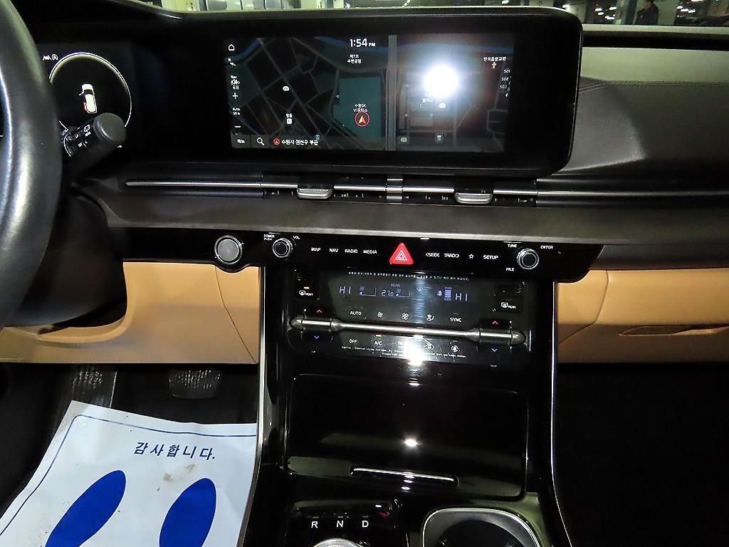 KIA Carnival - Vista 11