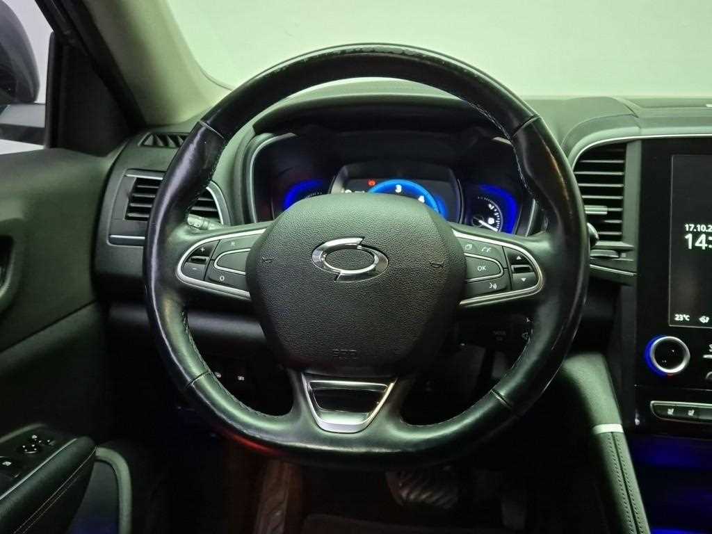 SAMSUNG QM6 - Vista 9