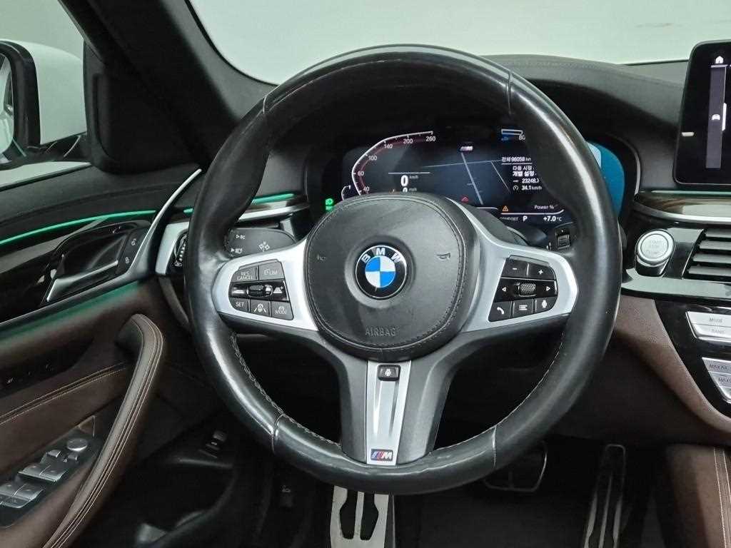 BMW 5 Series - Vista 9