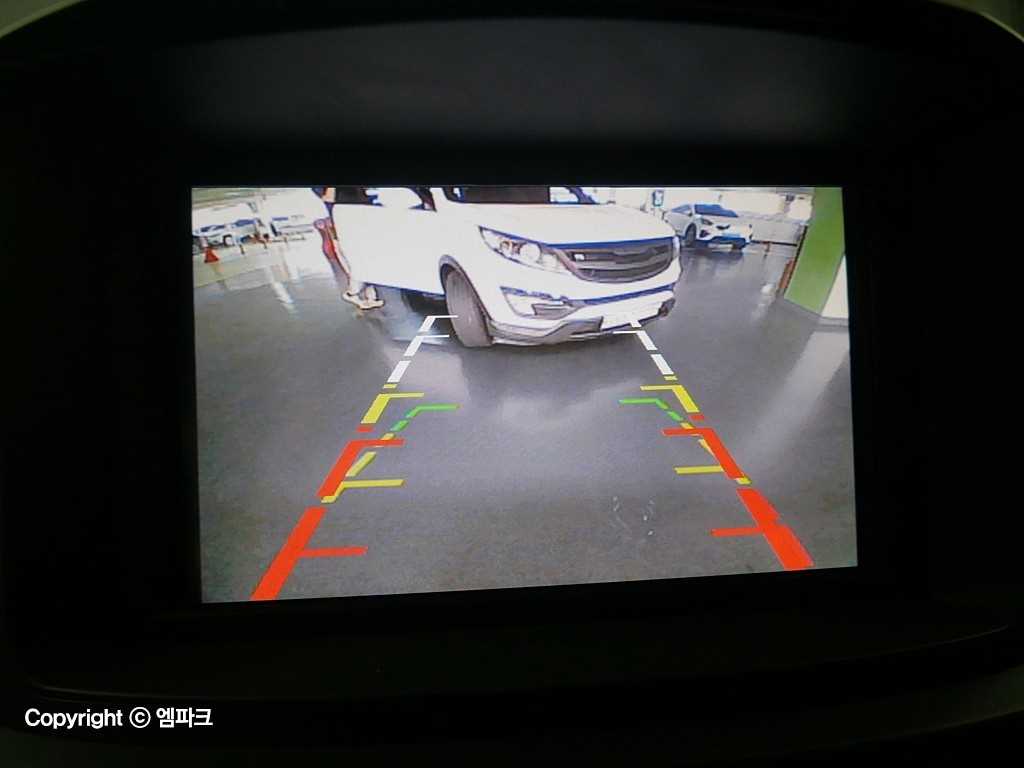 Ssangyong Korando 2018 Blanco - Importación desde Corea - HF Imports Iquique - Foto 13