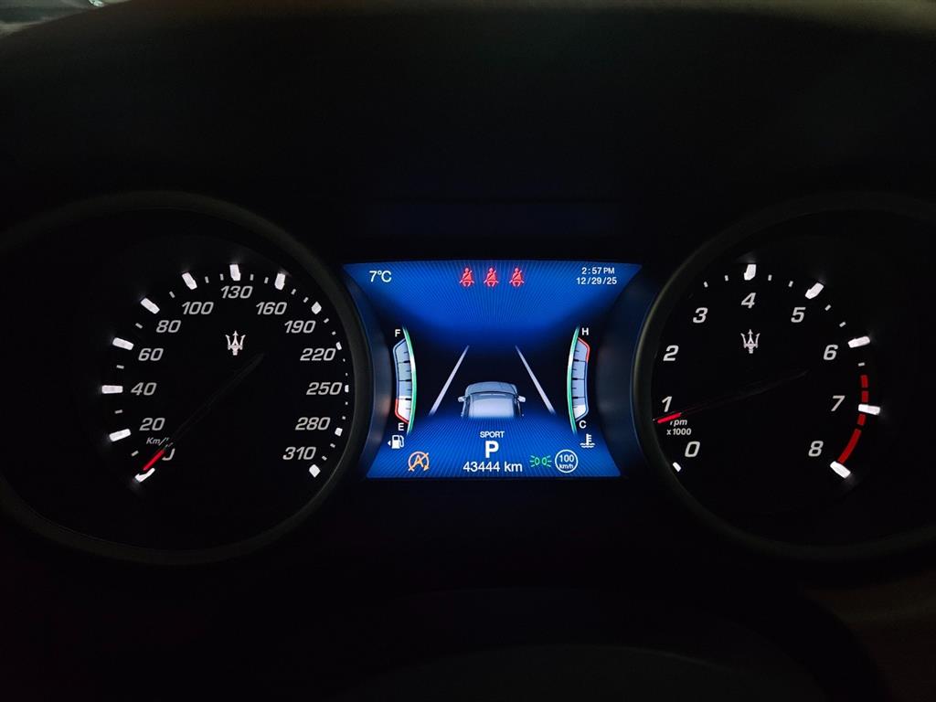 Maserati Ghibli - Vista 8