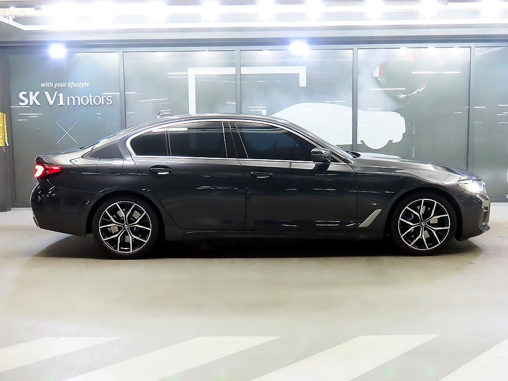 BMW 5 Series - Vista 3