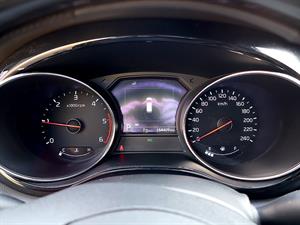 KIA Carnival - Vista 12