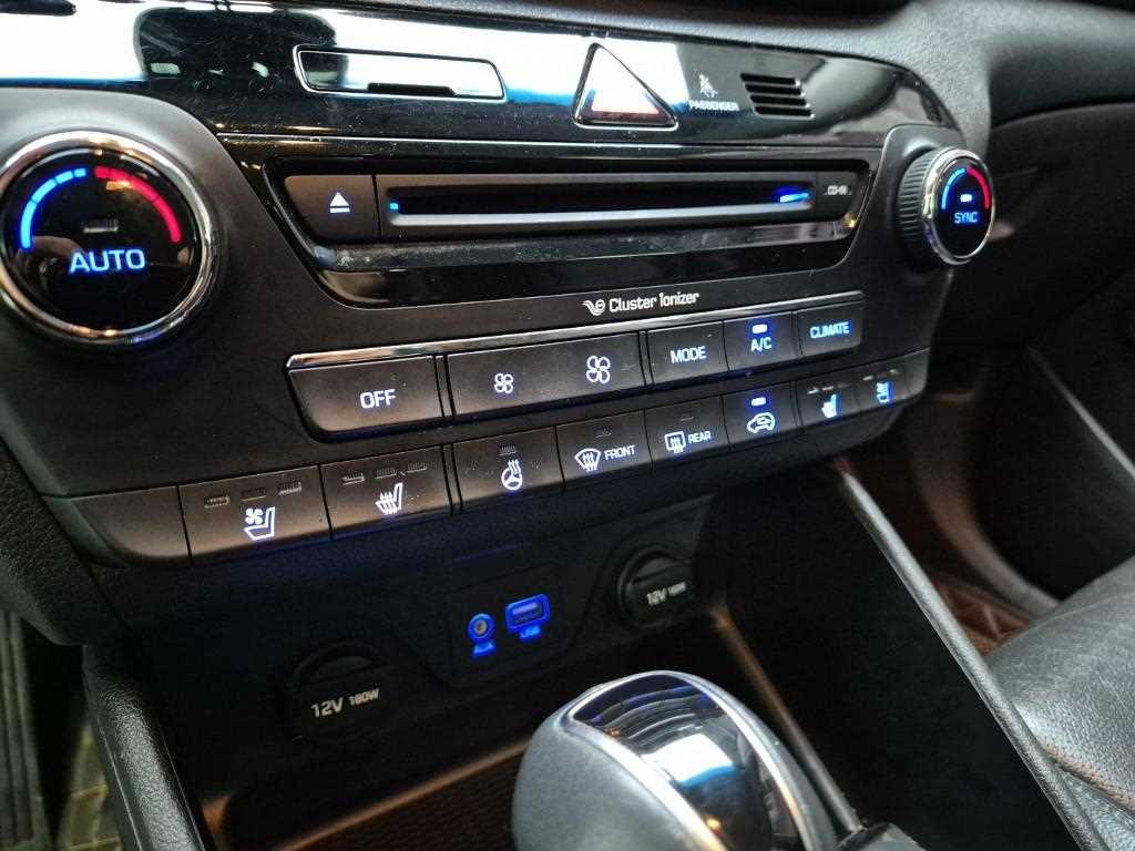 HYUNDAI Tucson 2016 Plateado - Importación desde Corea - HF Imports Iquique - Foto 16