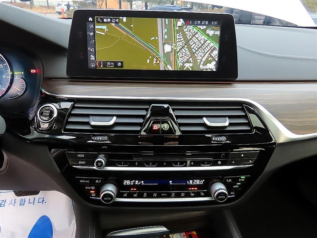 BMW 5 Series 2018 Blanco - Importación desde Corea - HF Imports Iquique - Foto 13