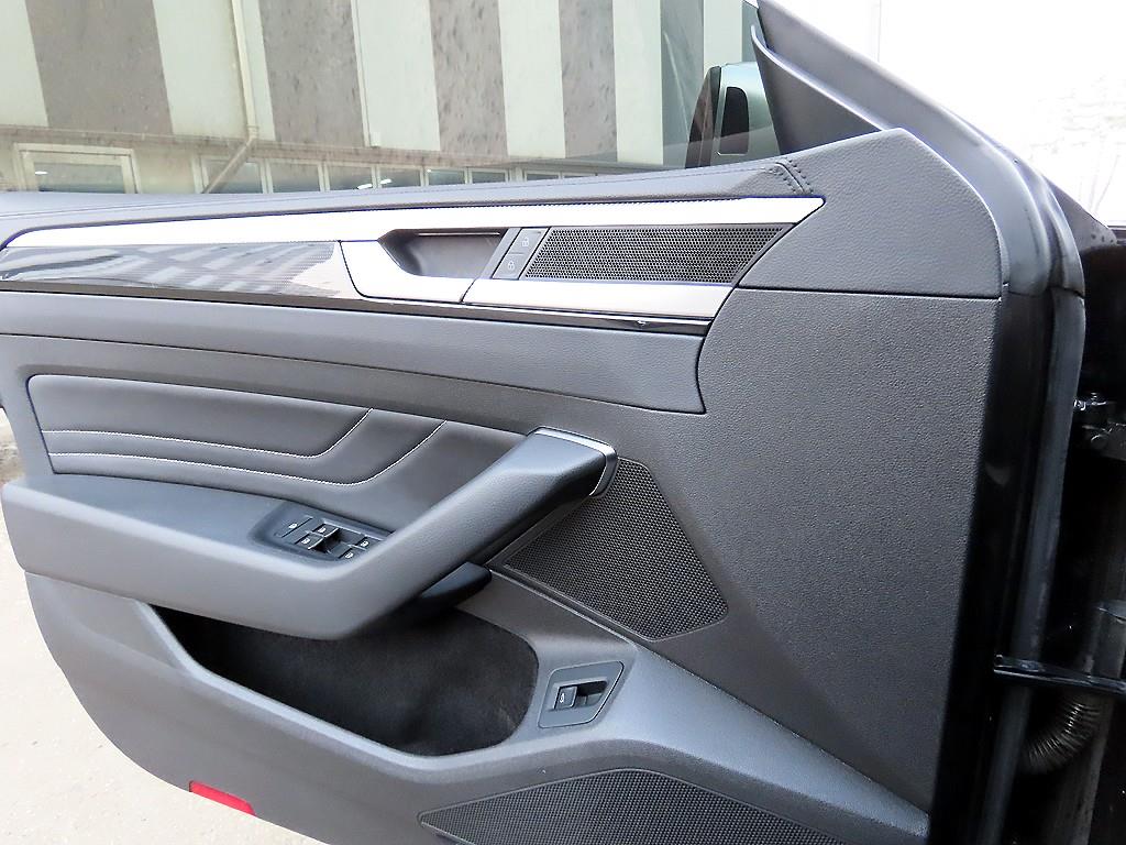 Volkswagen Arteon - Vista 11